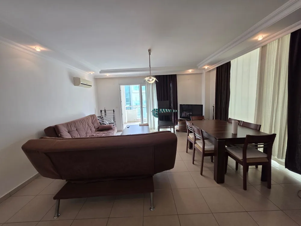 Olive City Interior - 11