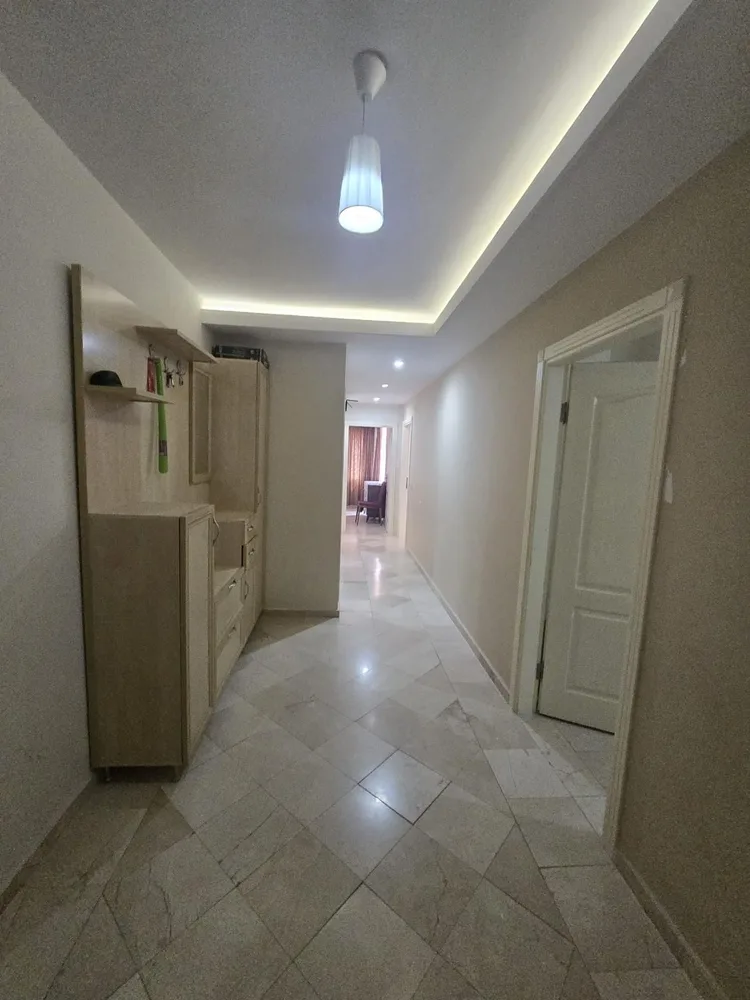 Elite Life 2 Interior - 10