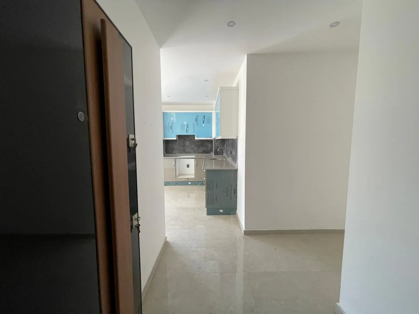 Pool-Facing New Apartment in Aina Garden Alanya Interior - 9