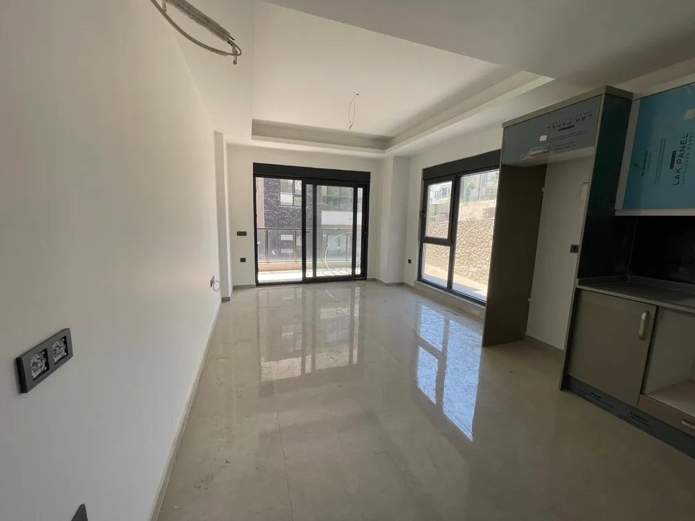 Pool-Facing New Apartment in Aina Garden Alanya Interior - 6