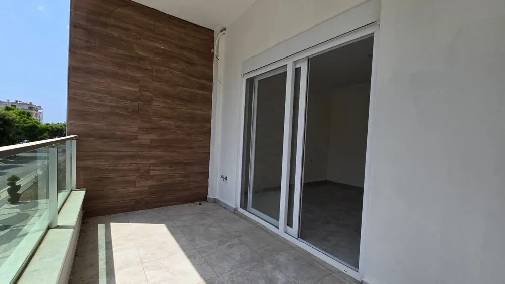 Bay 5 Residence Interior - 6