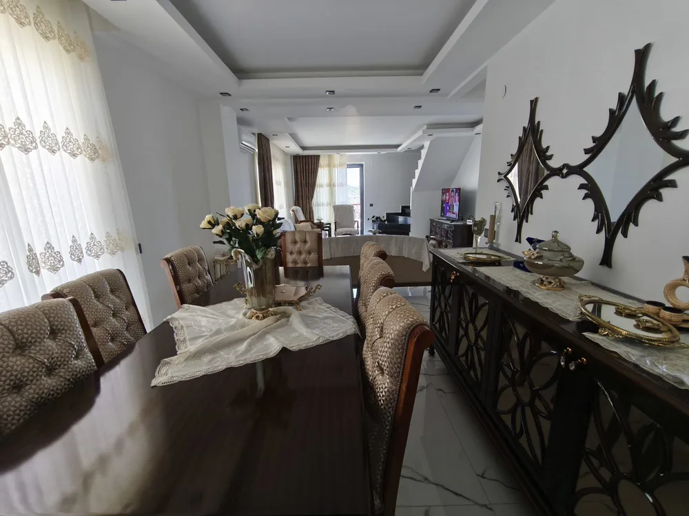Gold Premium 1 Interior - 13