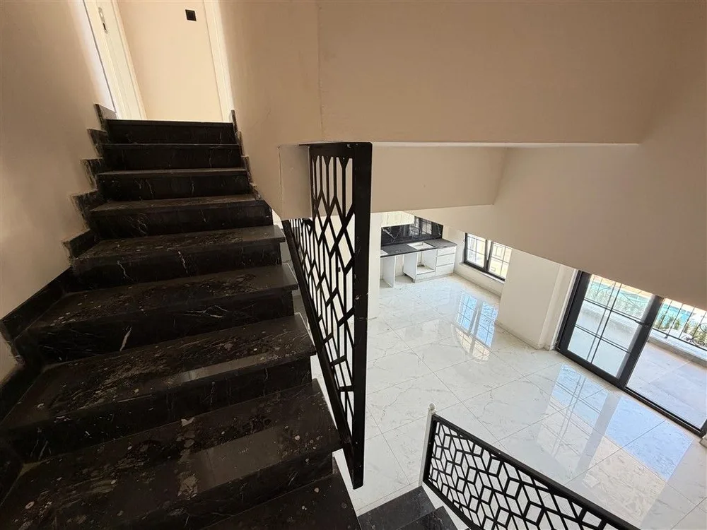 Новая квартира с видом на бассейн на продажу в Green Garden, Оба, Аланья Interior - 17