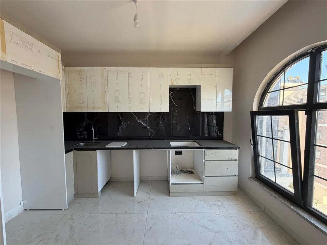 Новая квартира с видом на бассейн на продажу в Green Garden, Оба, Аланья Interior - 7