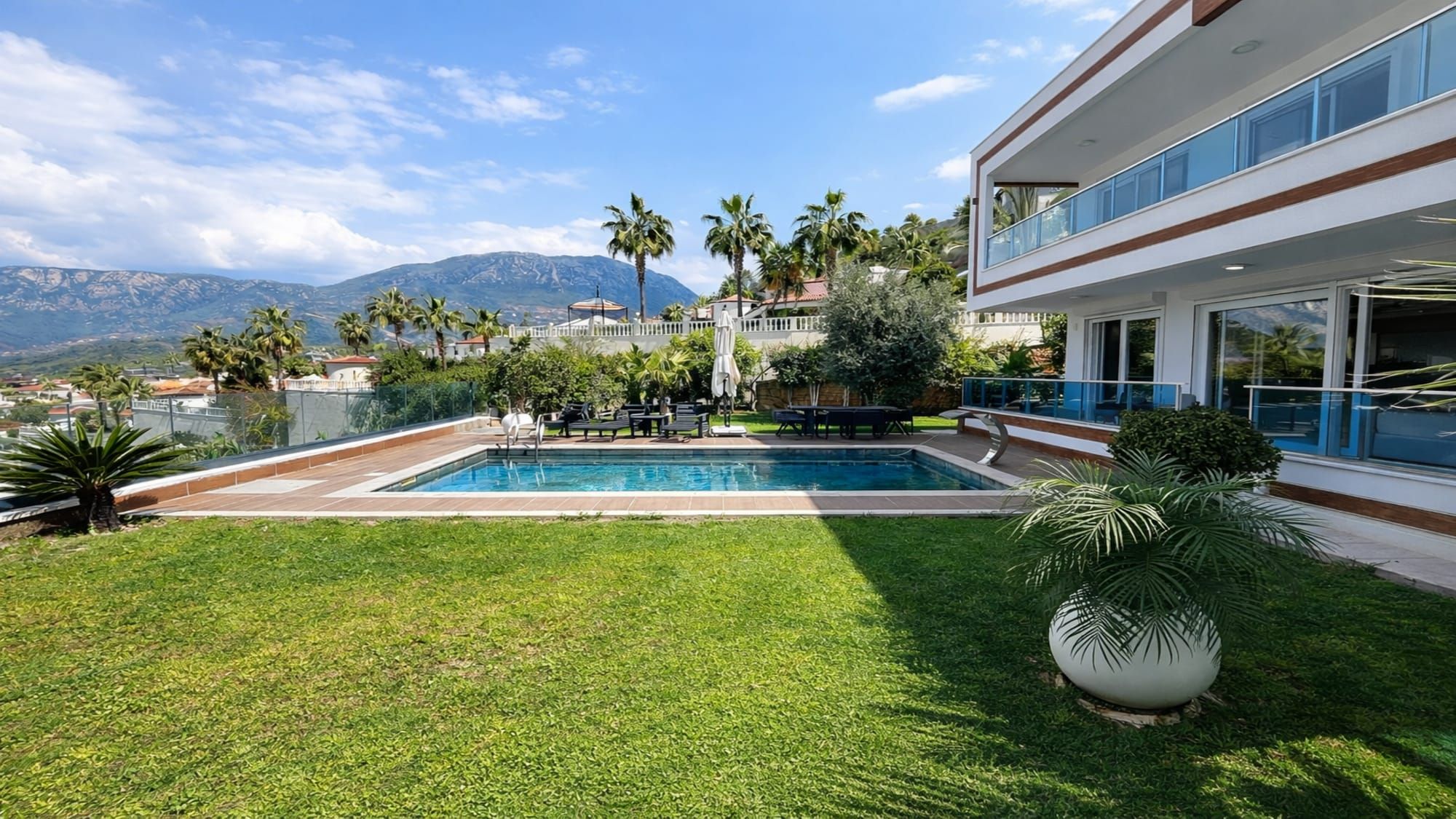Granada Vip Villa - Посмотреть объект недвижимости