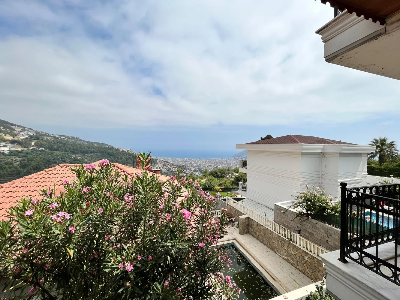 Müstakil Havuzlu Villa Tepe Interior - 8