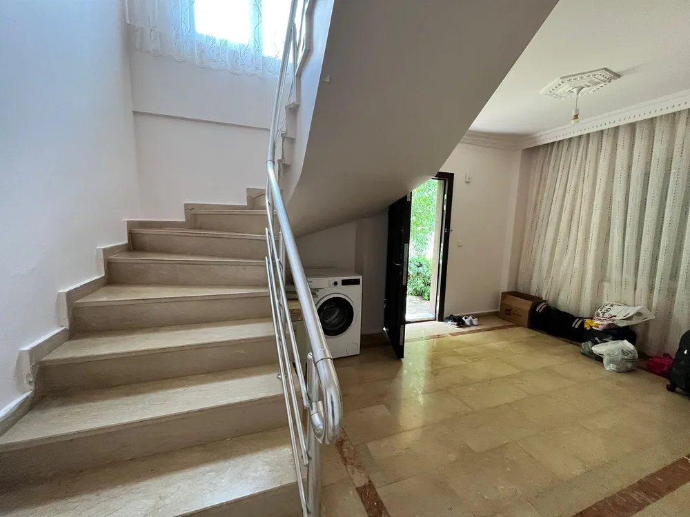 Müstakil Havuzlu Villa Tepe Interior - 13