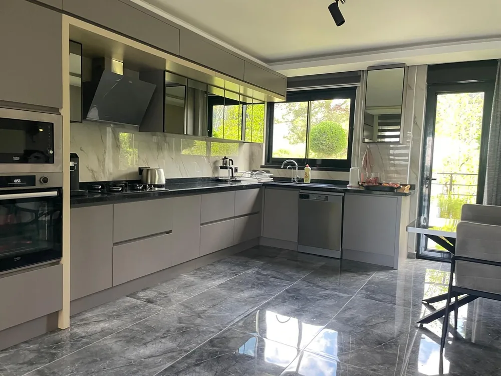 Вилла в Алании с видом на Средиземное море и замок Алании. Interior - 4