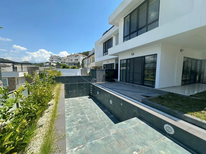 Twens Villa, Exterior - 1