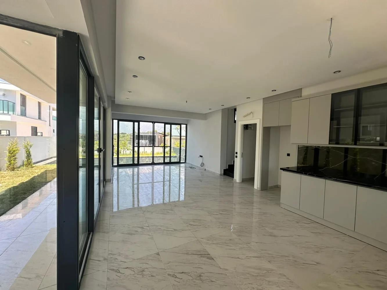 TWENS VILLA Interior - 4