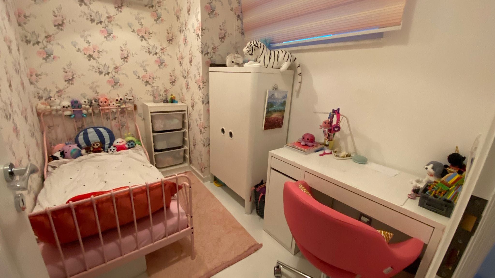 White Line Residence - Посмотреть объект недвижимости