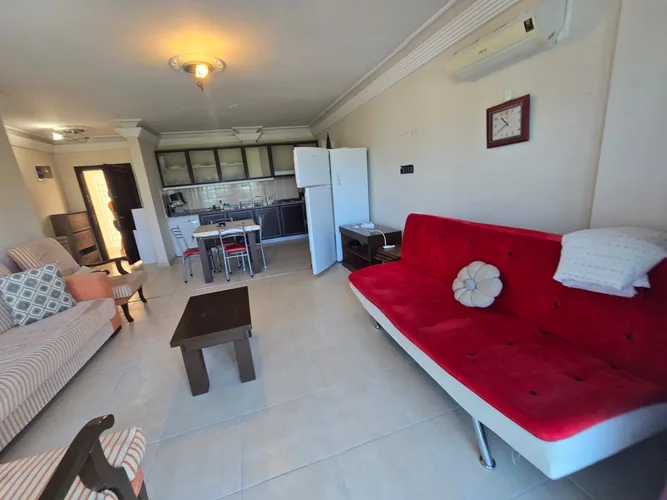 , Interior - 4