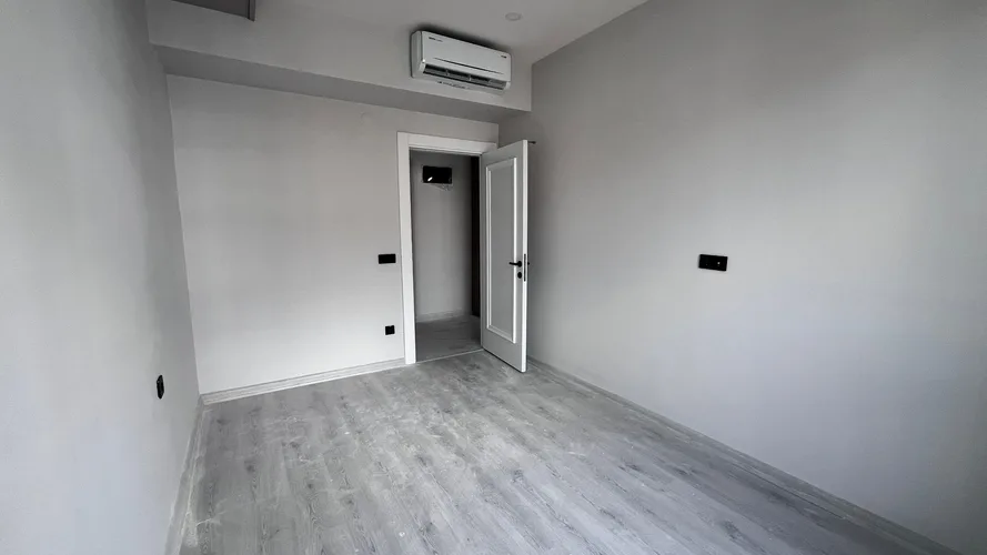 Royal Towers Residence, Interior - 4