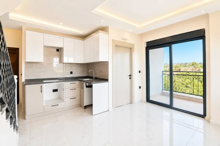 GOLD RESIDENCE, Interior - 4