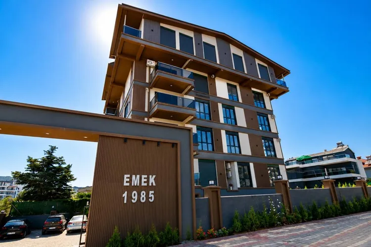 Emek 1985 Residence, Exterior - 2
