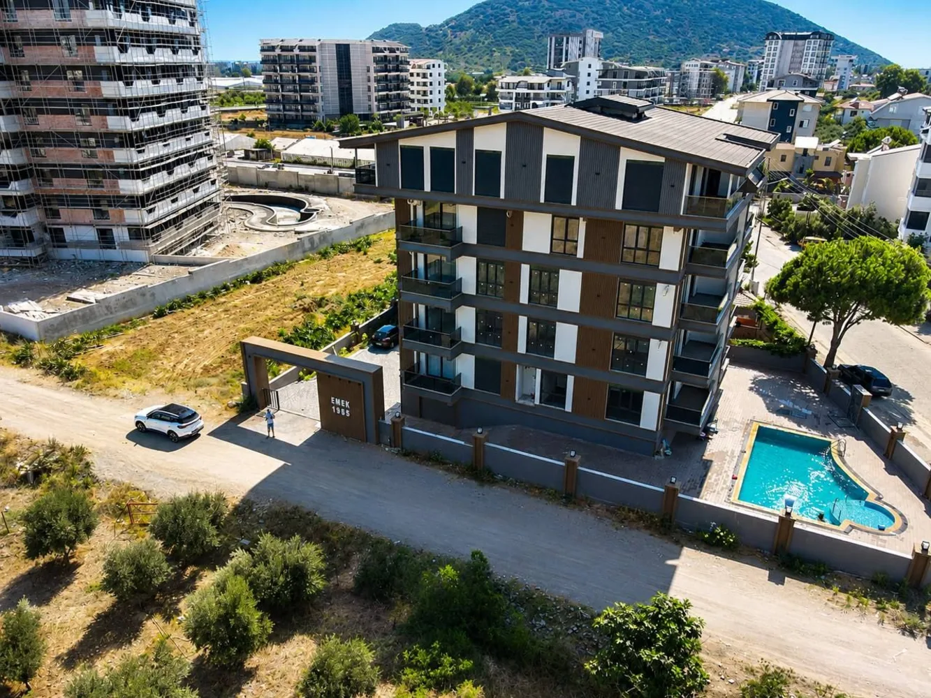 Emek 1985 Residence - View property