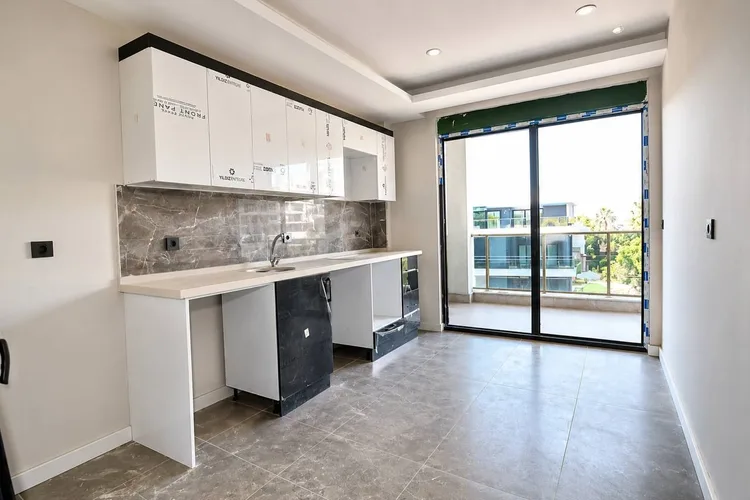 EMEK 1985 RESIDENCE, Interior - 2