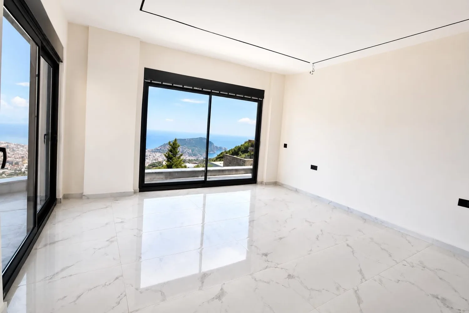 Stunning Mansion-Style Villa for Sale in Alanya Interior - 12