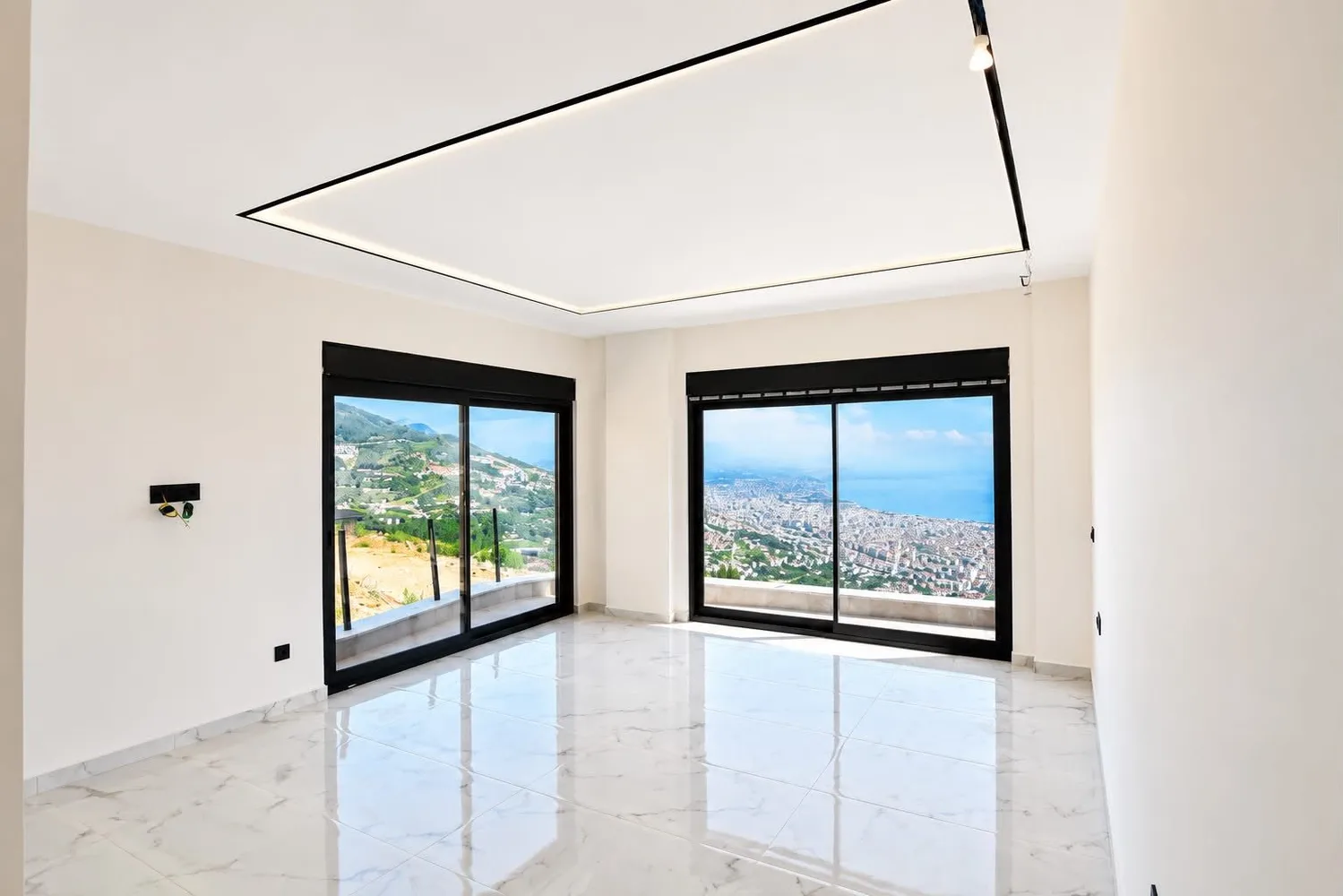 Stunning Mansion-Style Villa for Sale in Alanya Interior - 13