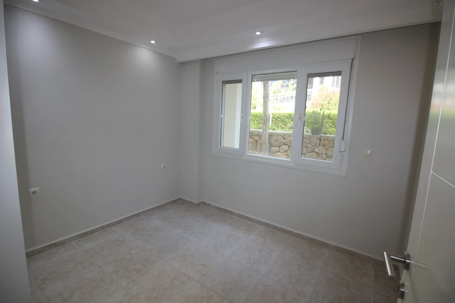Apartment with Private Garden in the Lilian Heights Complex, Alanya Interior - 6