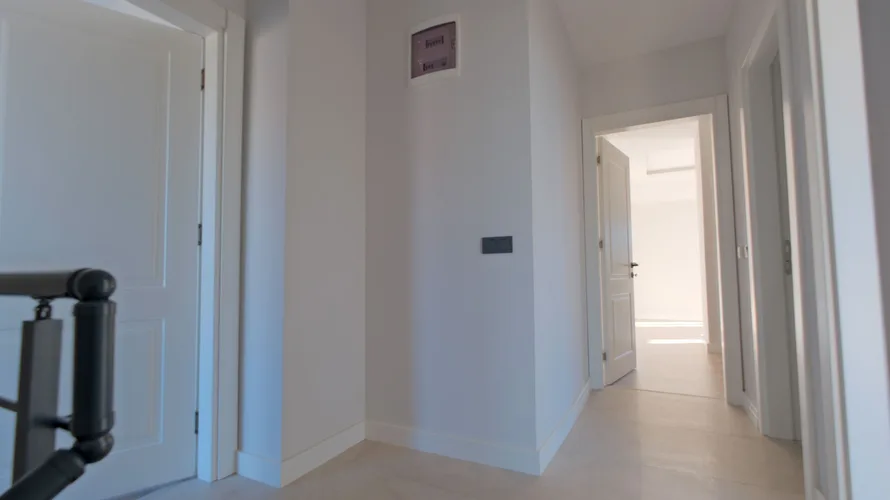 , Interior - 2