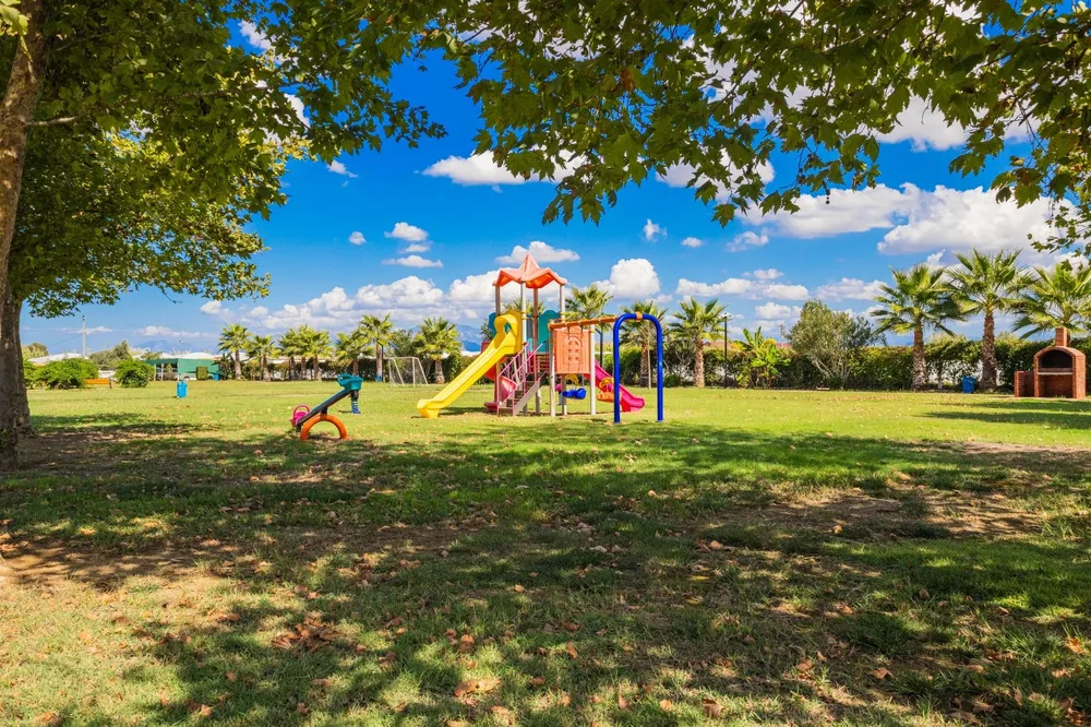 Вилла на продажу с частным бассейном в Belek Golf Village, Анталья Facilities - 29