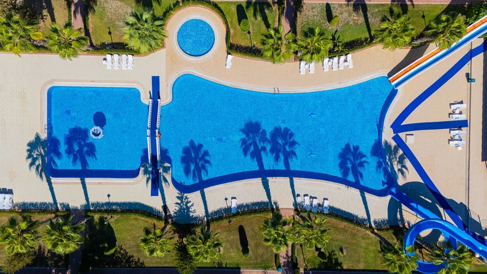 Вилла на продажу с частным бассейном в Belek Golf Village, Анталья Facilities - 30