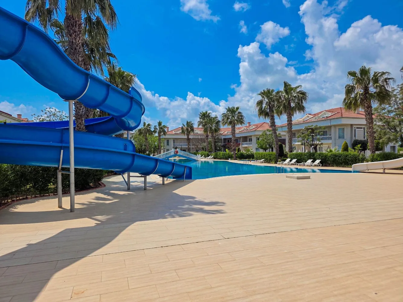 Вилла на продажу с частным бассейном в Belek Golf Village, Анталья Facilities - 34