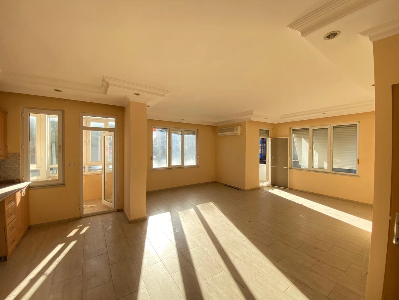 Apartment for Sale in Oba, Alanya with Residence Permit Eligibility Interior - 7