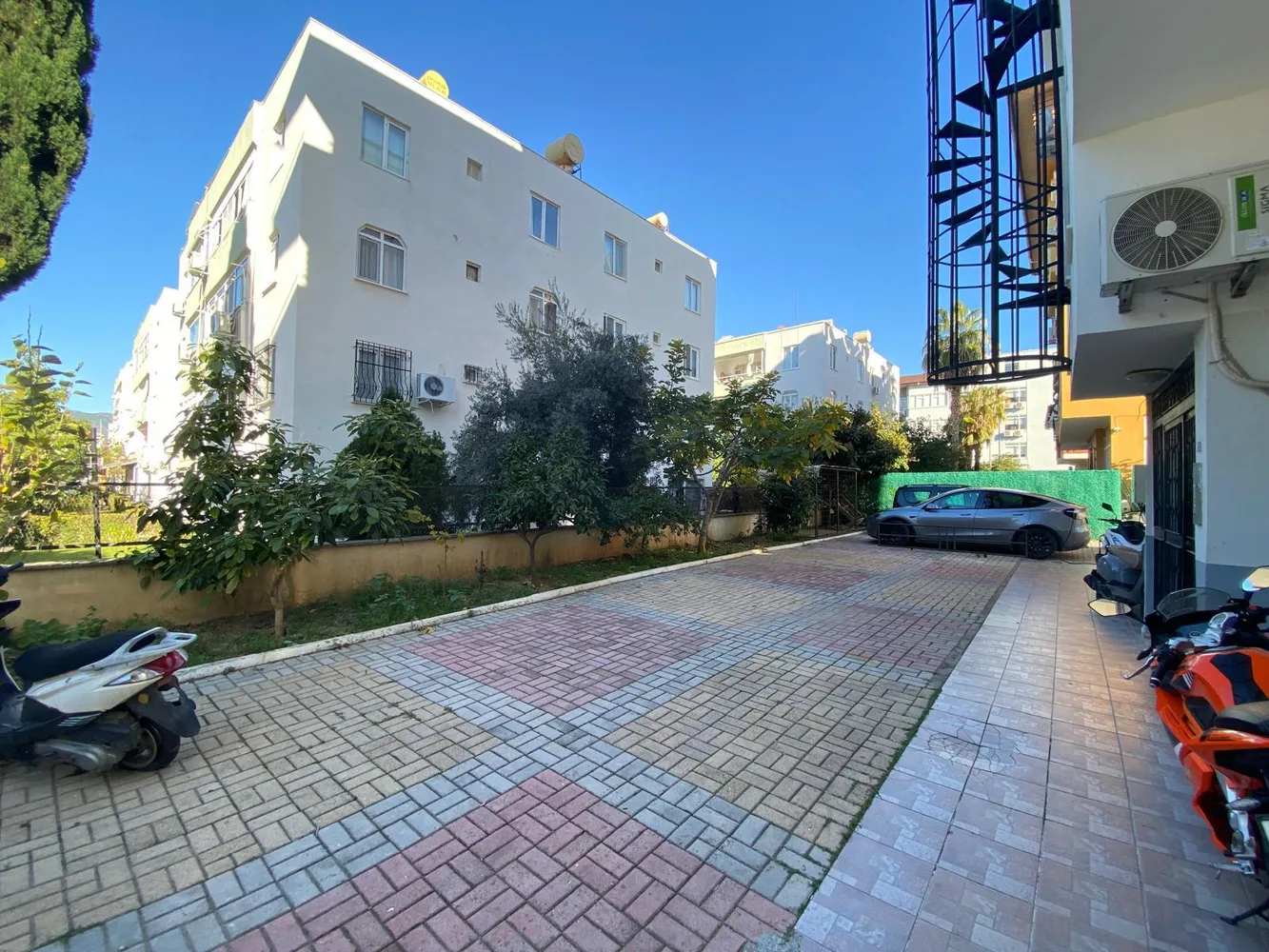 Apartment for Sale in Oba, Alanya with Residence Permit Eligibility Interior - 15