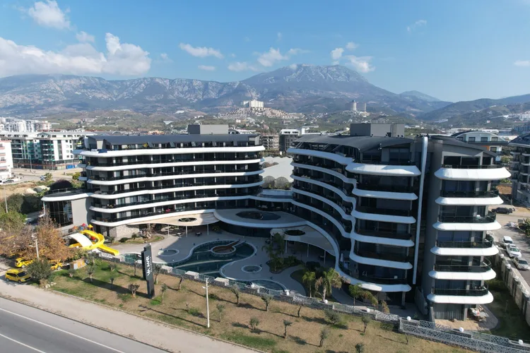 , Exterior - 1