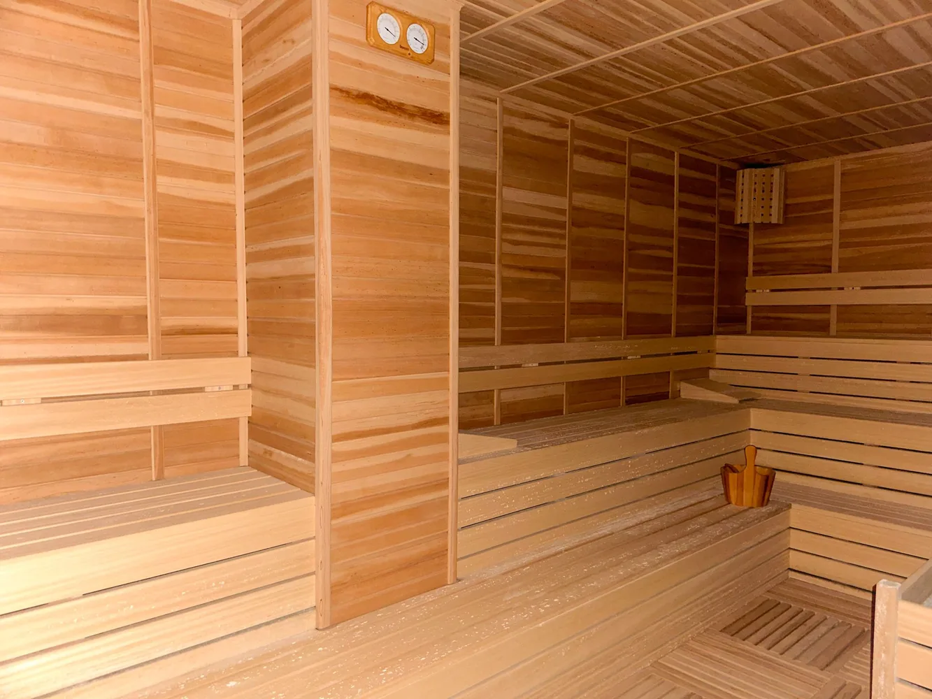 Oba Diamond Residence Facilities - 14