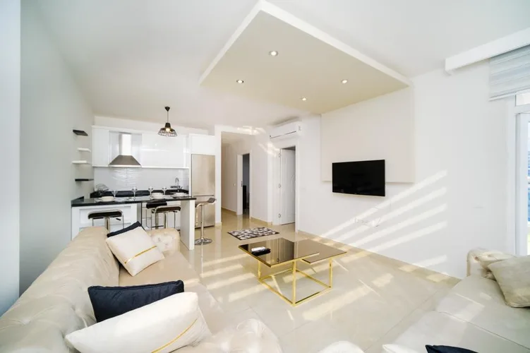 , Exterior - 3