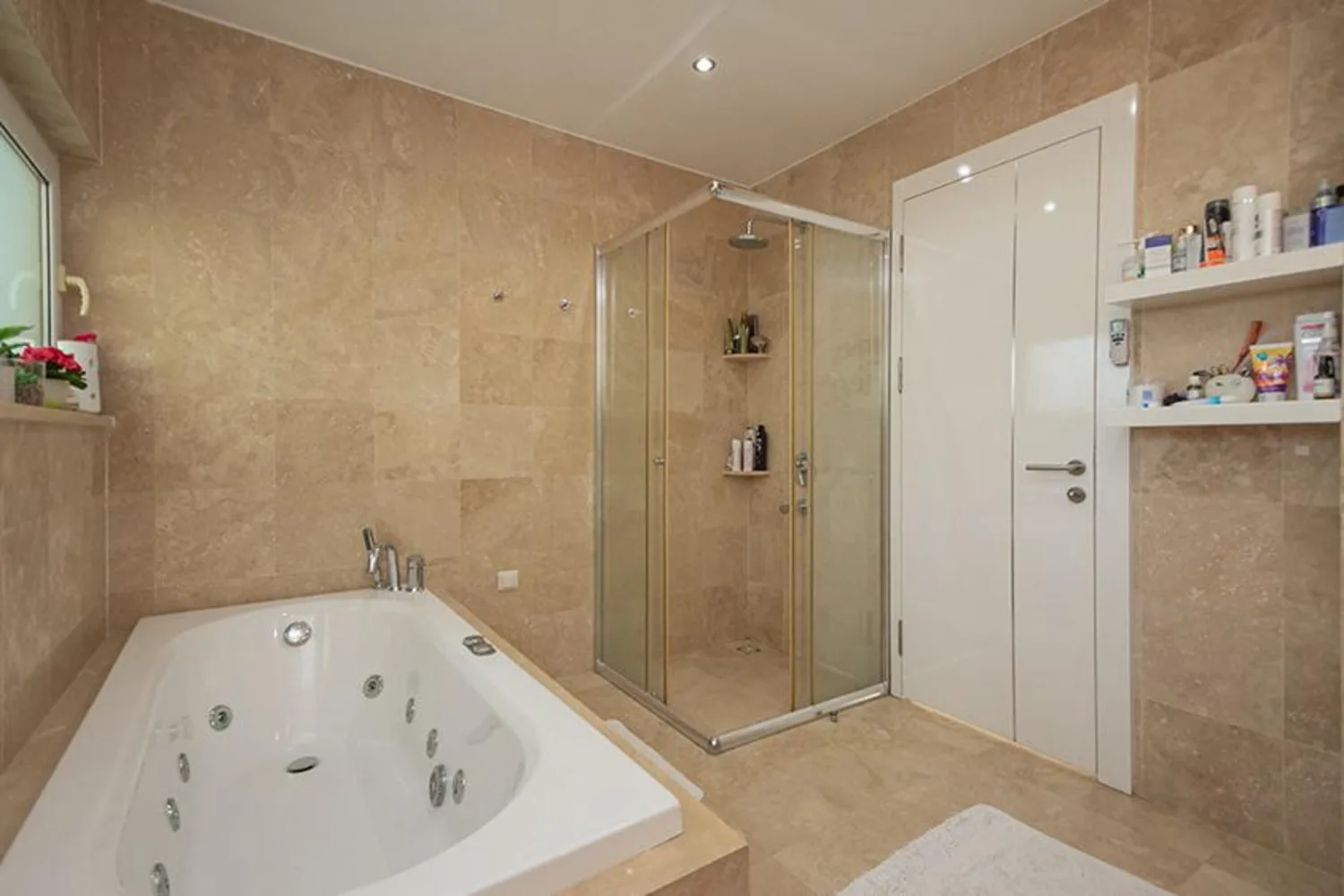 Вилла на продажу с частным бассейном в комплексе Oasis Club 2, Аланья, Турция Exterior - 15