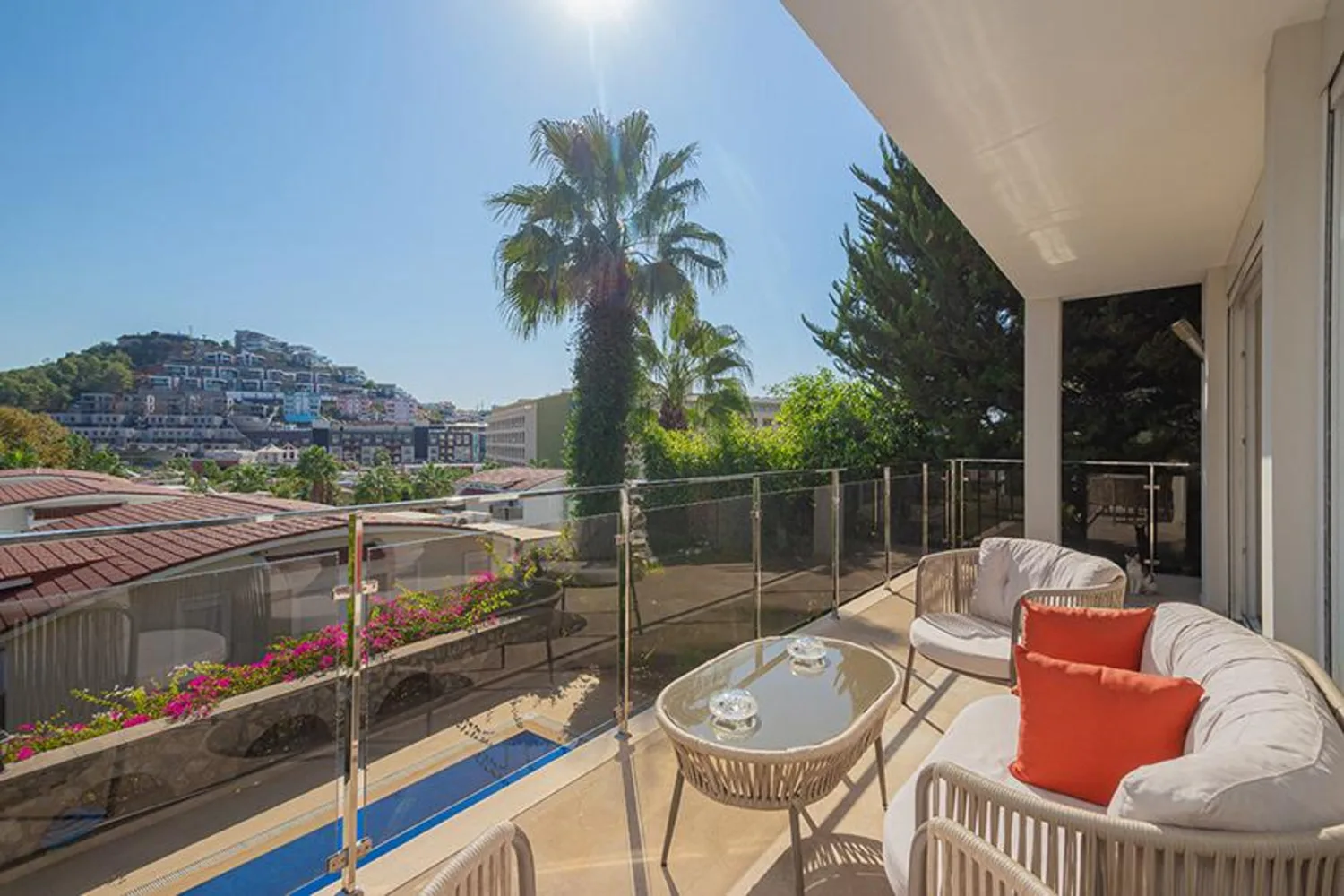Вилла на продажу с частным бассейном в комплексе Oasis Club 2, Аланья, Турция Exterior - 17
