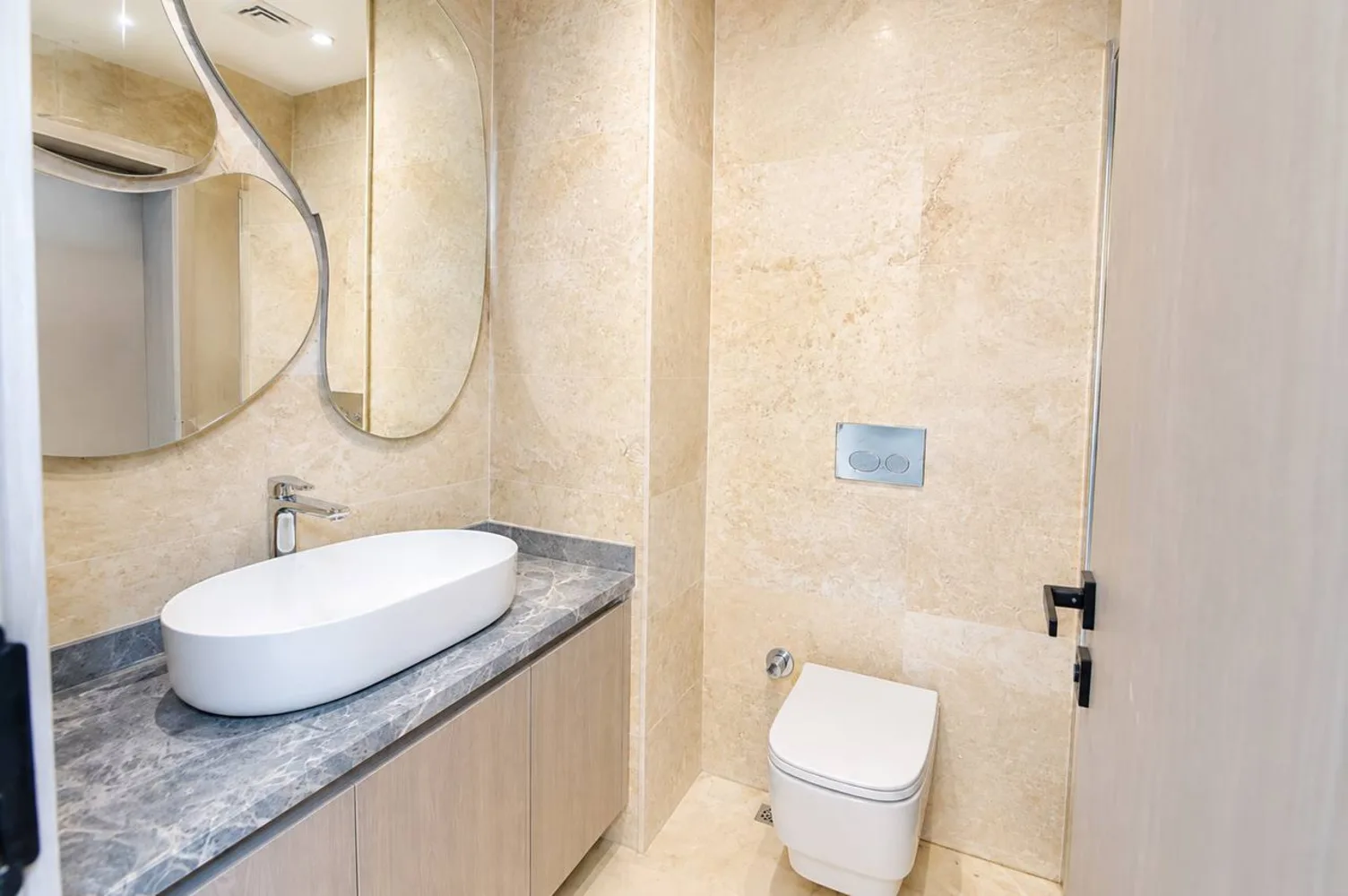 SERENITY PREMIUM RESIDENCE Interior - 10