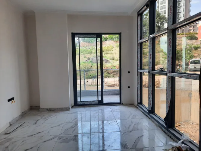 Exodus Garden Avsallar, Interior - 2