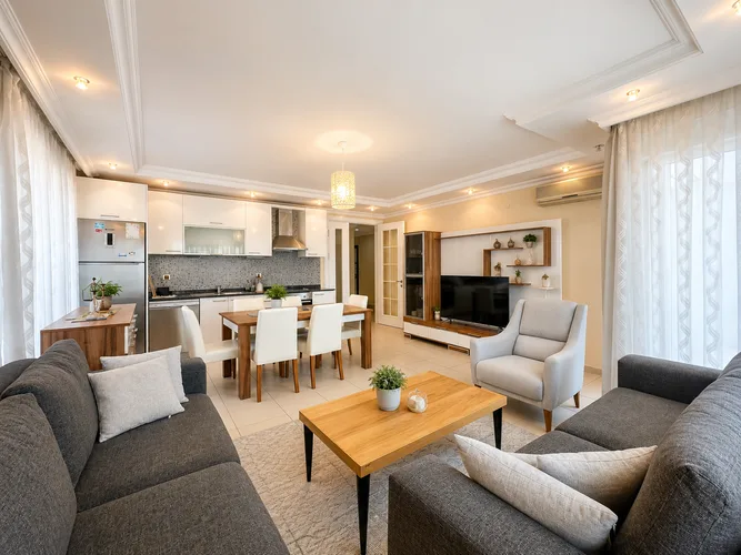 , Interior - 4