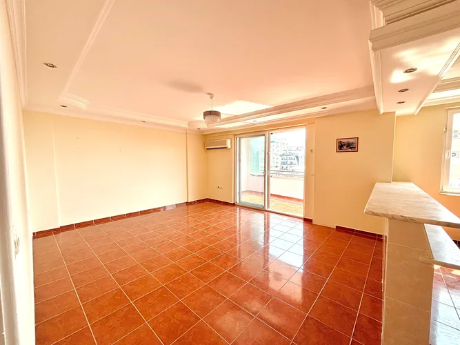 , Interior - 3