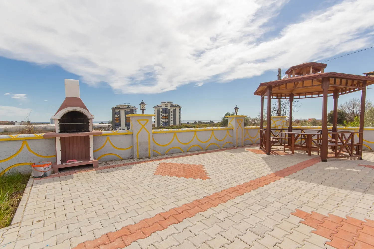 Yellow Residence Facilities - 40