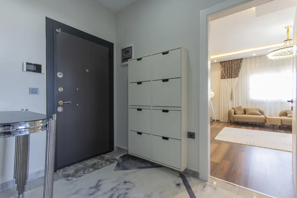 Yellow Residence Interior - 13