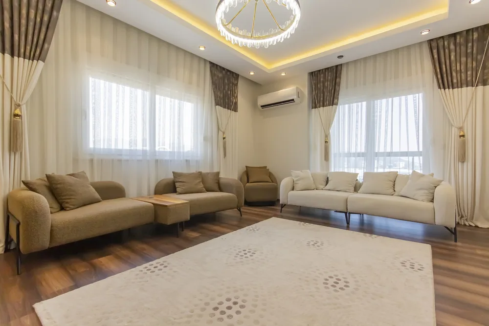Yellow Residence Interior - 6