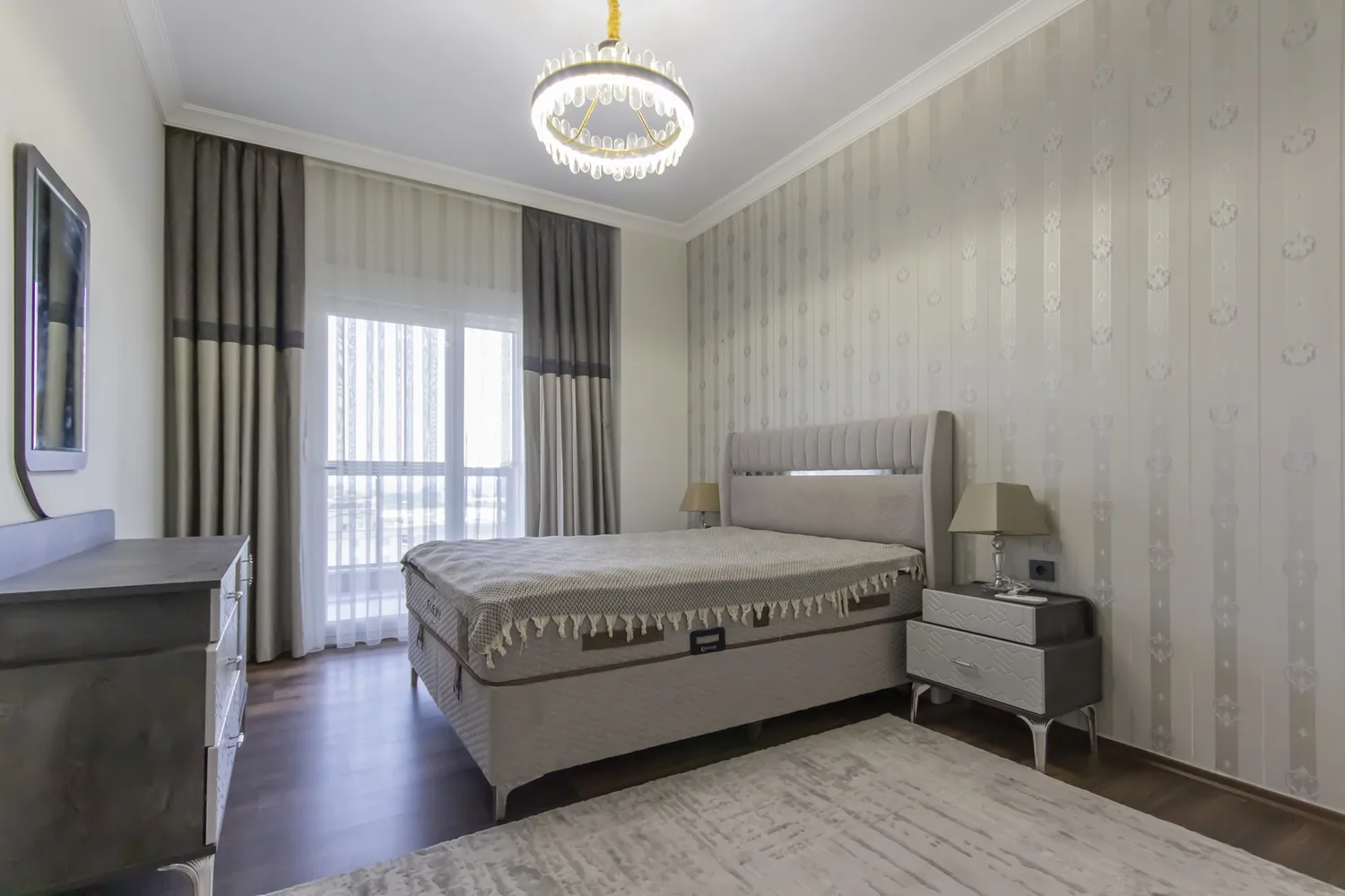 Yellow Residence Interior - 12