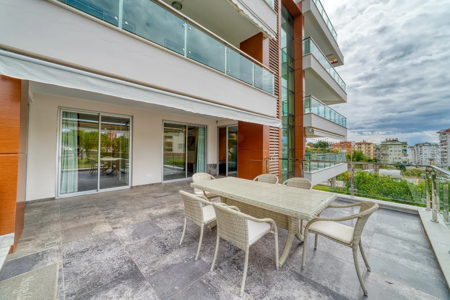 ARAMIS TERRACE 2 RESIDENCE Exterior - 34