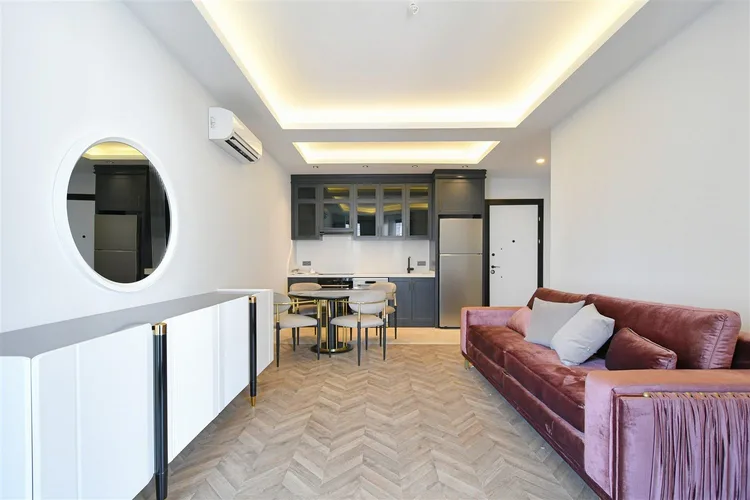 Kalan İmperium, Interior - 4