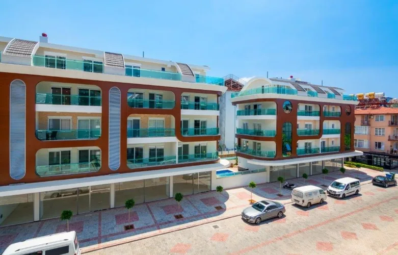 Best Home , Exterior - 2