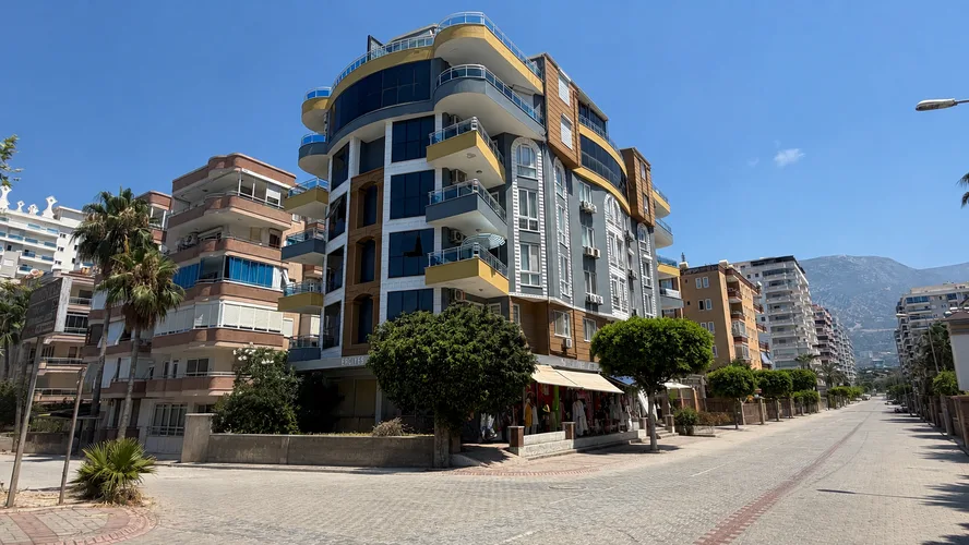 , Exterior - 3