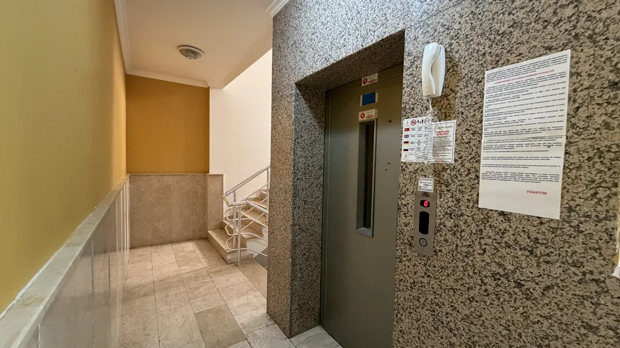 , Exterior - 4