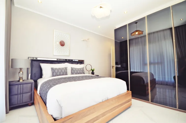 Kavi Skyland, Interior - 3