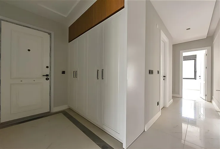 , Exterior - 3